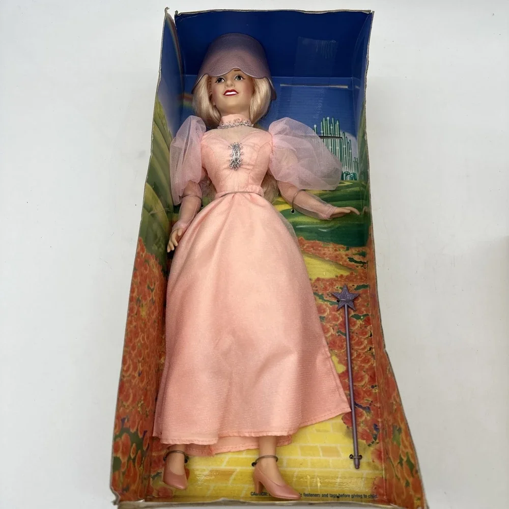 Wizard of Oz 1988‎ Doll Set-3 Turner Entertainment - Dorothy, Lion, Ken 15